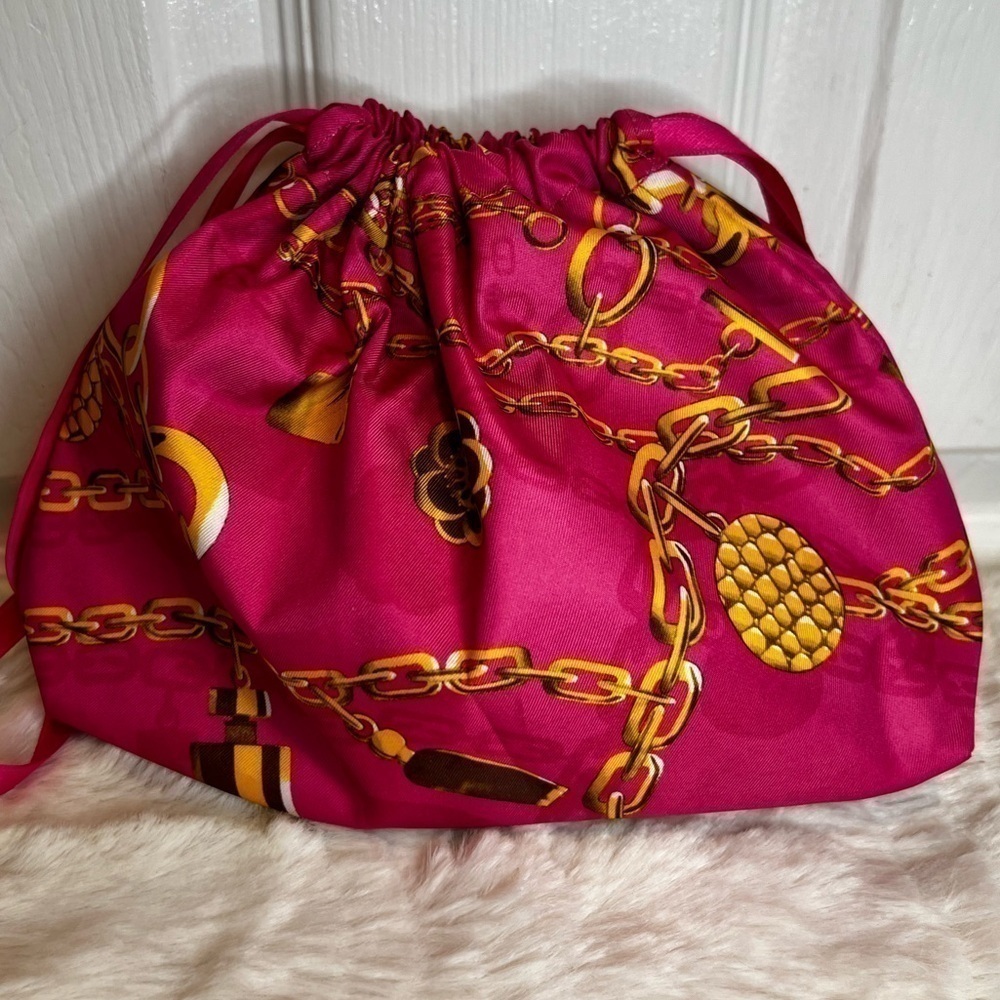 ESTEE LAUDER HOT PINK COSMETIC BAG.